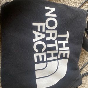 black north face hoodie